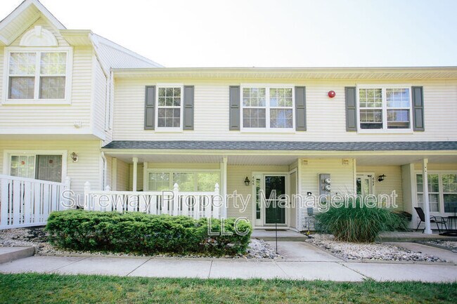 Primary Photo - 606 Tanglewood Dr