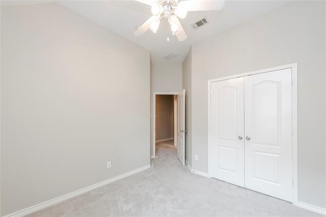 Building Photo - 8626 Davis Dr