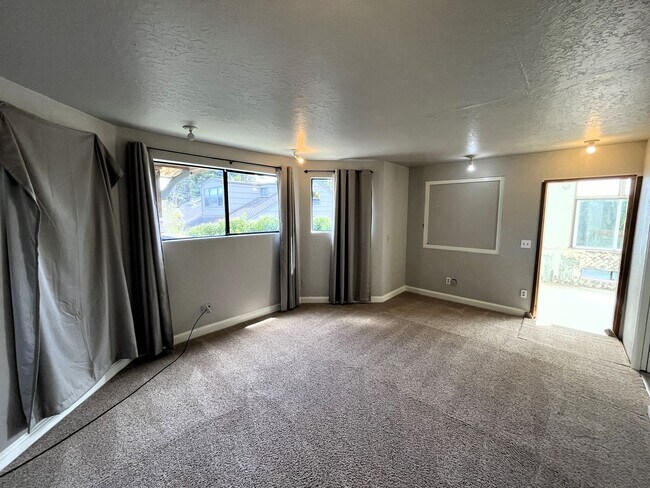 Building Photo - 3747 Trinity St