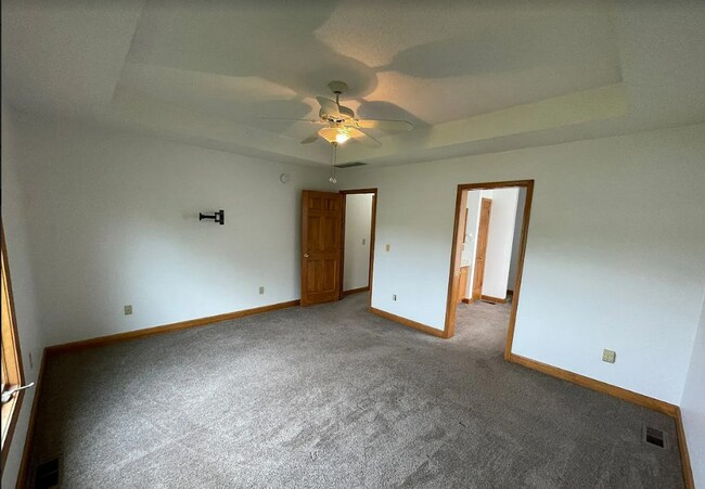Building Photo - 16134 Silver Shadow Ln