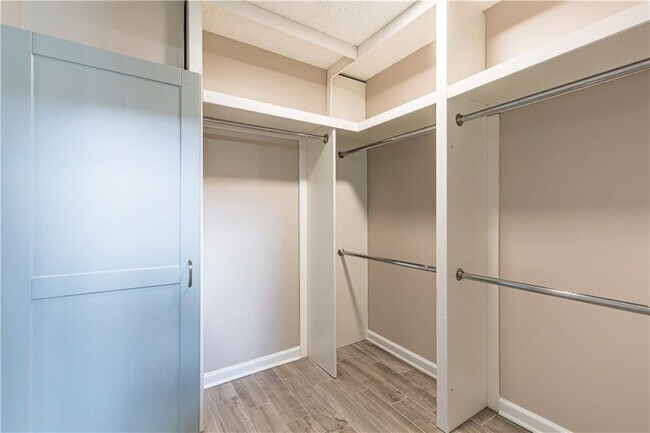 Building Photo - 3192 Dunlin Way