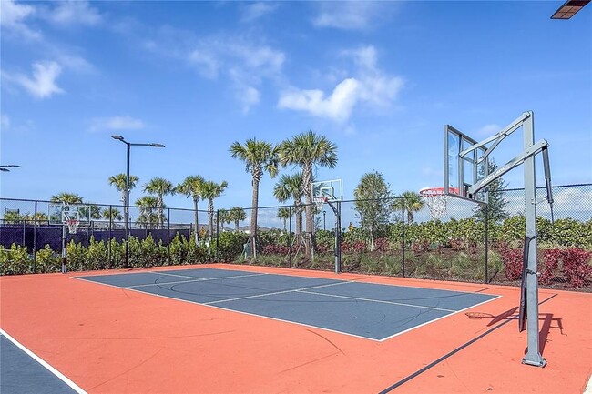 Building Photo - 17637 Crescent Moon Lp