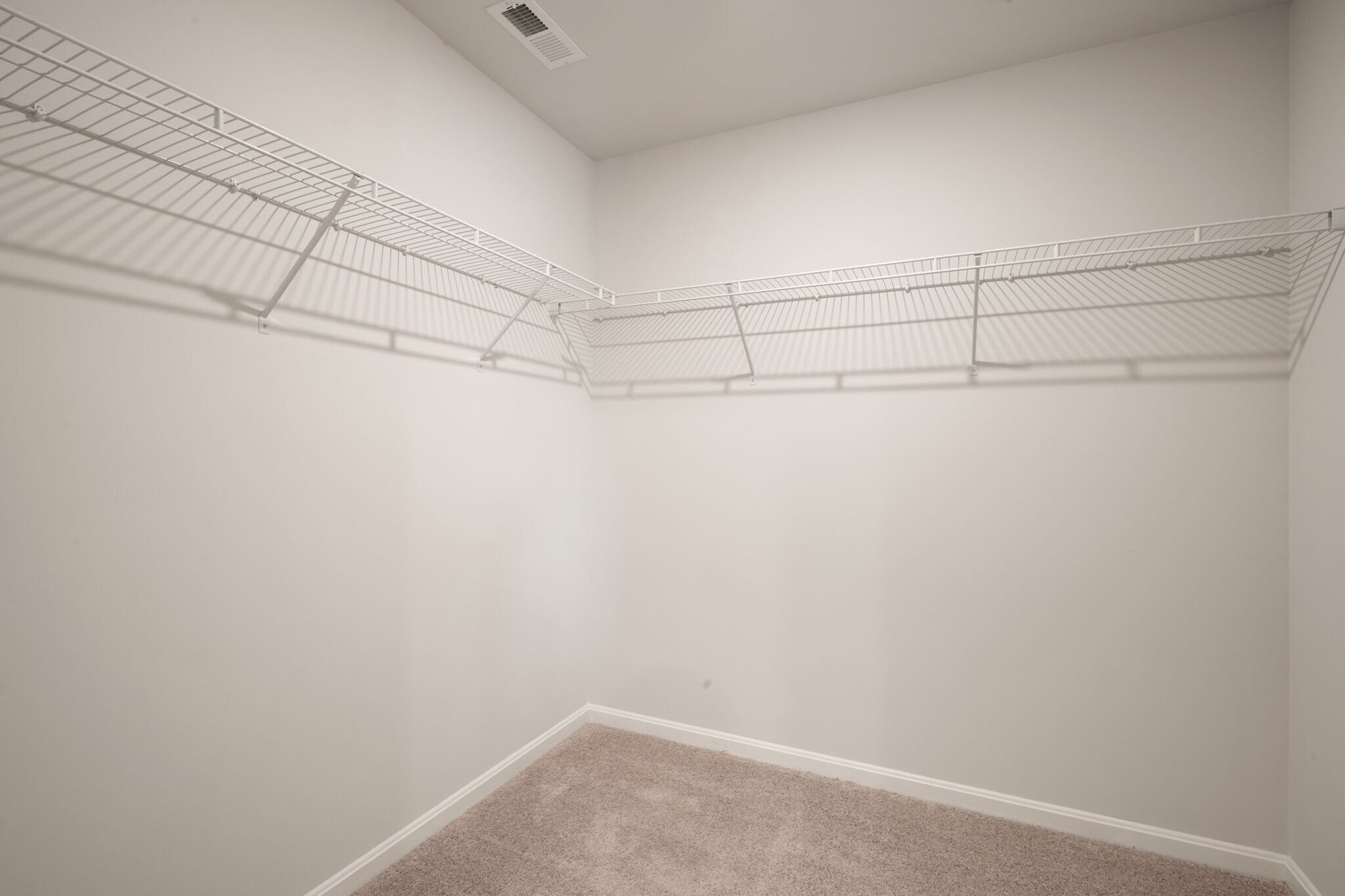 Building Photo - 336 Jackson Way
