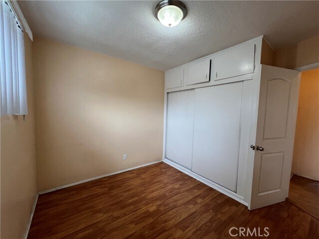 Building Photo - 4387 W 134th St