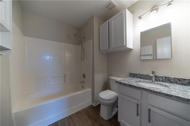 Building Photo - 2505 Pecan Dr