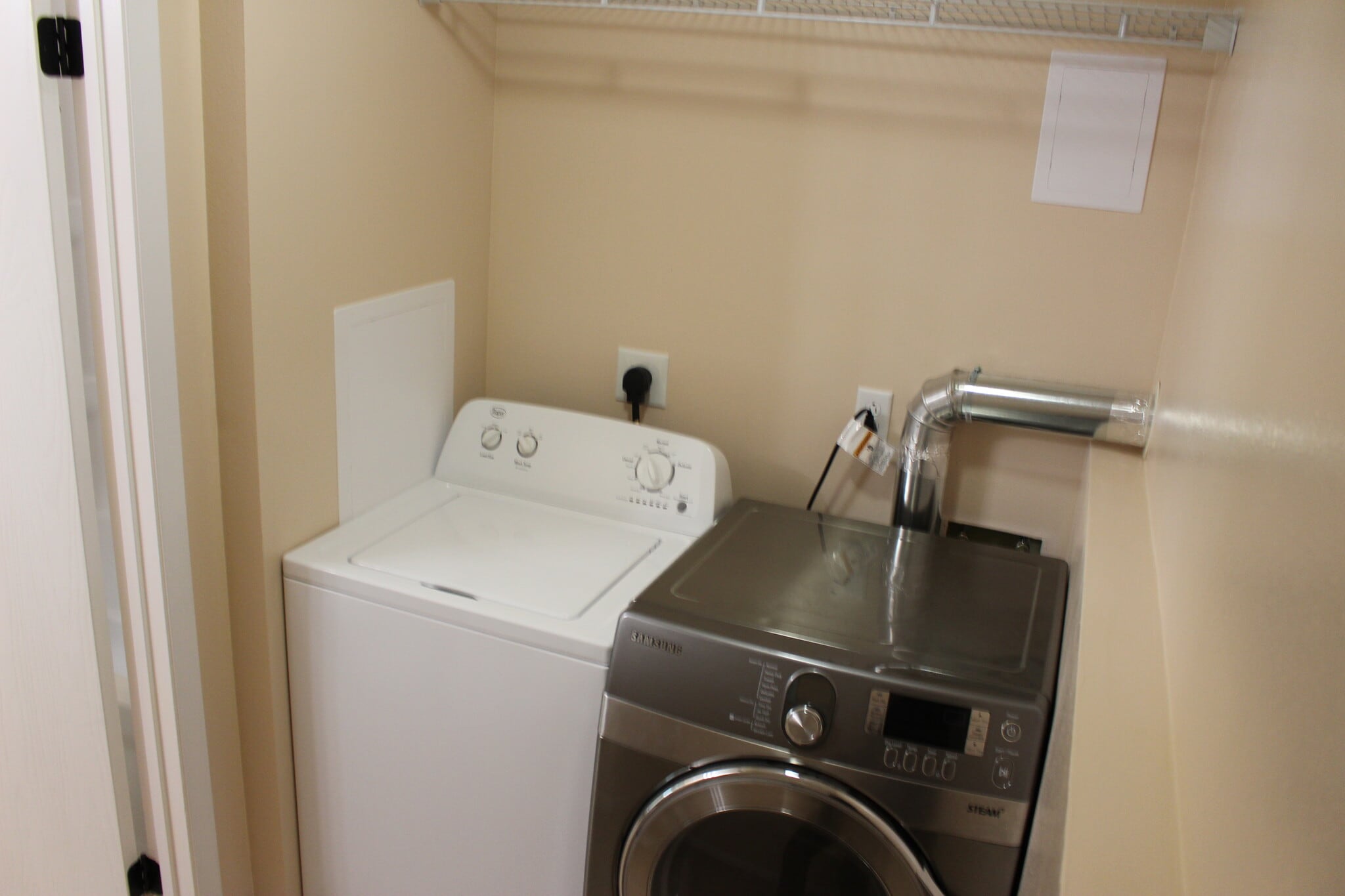 Laundry Room - 1061 Terrace Dr