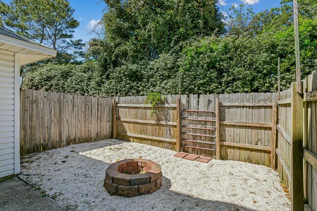 Building Photo - 6918 Sea Turtle Cir