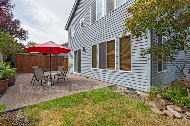 Building Photo - 8996 SE Bristol Park Dr