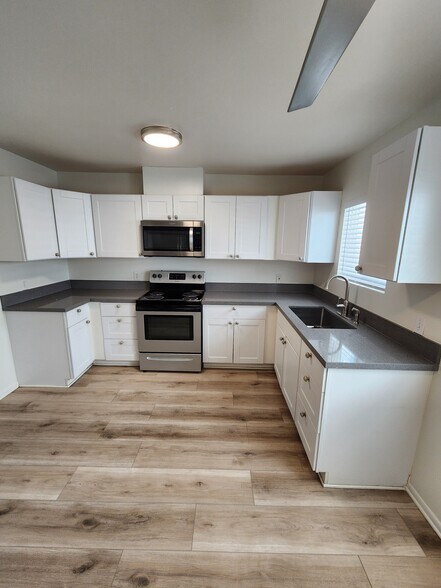 Building Photo - 1170 Fountain St