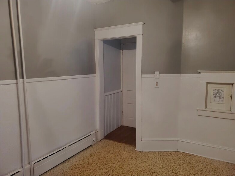 Building Photo - 38 N 3rd St