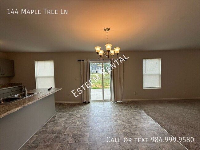 Building Photo - 144 Maple Tree Ln