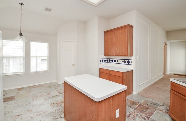 Building Photo - 5819 Mitre Peak Ln