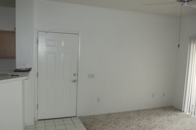Building Photo - 5415 W Harmon Ave