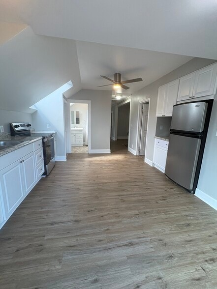 Kitchen - 1392 Gorham St