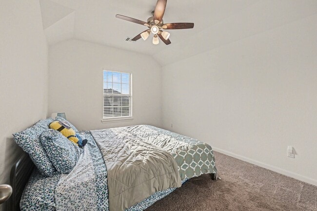 Building Photo - 2107 Brooke Avery Dr