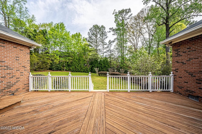 Building Photo - 205 Saddle Creek Ct