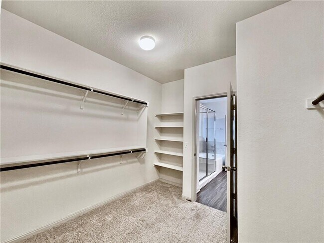 Building Photo - 18301 Calasetta Dr