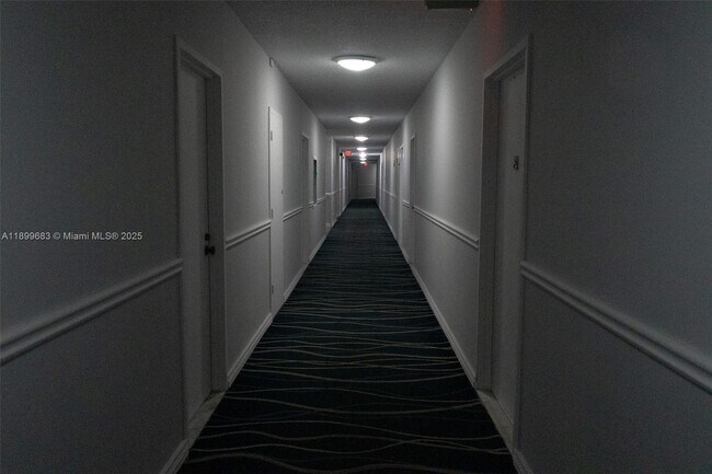 Building Photo - 3725 S Ocean Dr