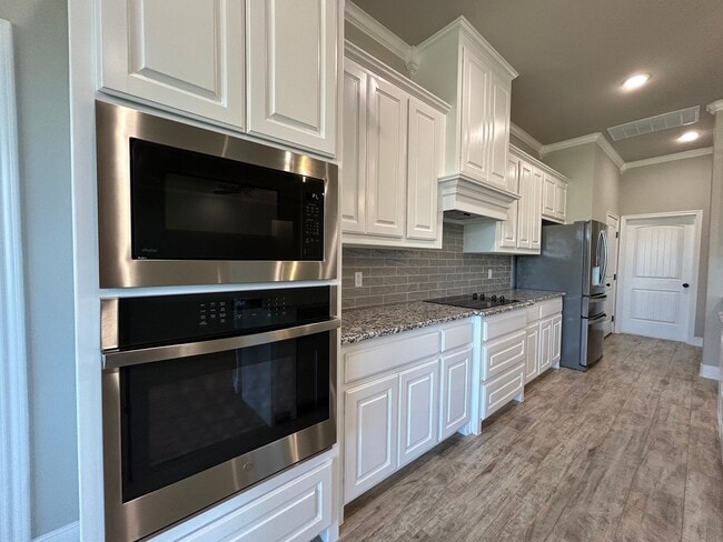 Building Photo - Azle Texas Homes For Rent "Azle ISD"