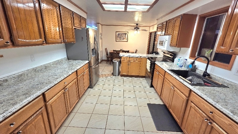 Building Photo - 86 Koki Pl