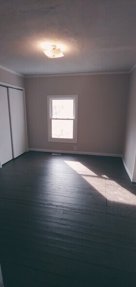 Building Photo - 331 Lilleston Ave