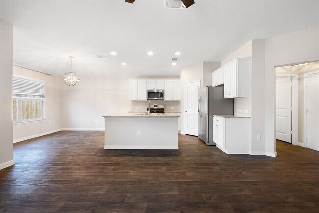 Building Photo - 117 Cranbrook Ln