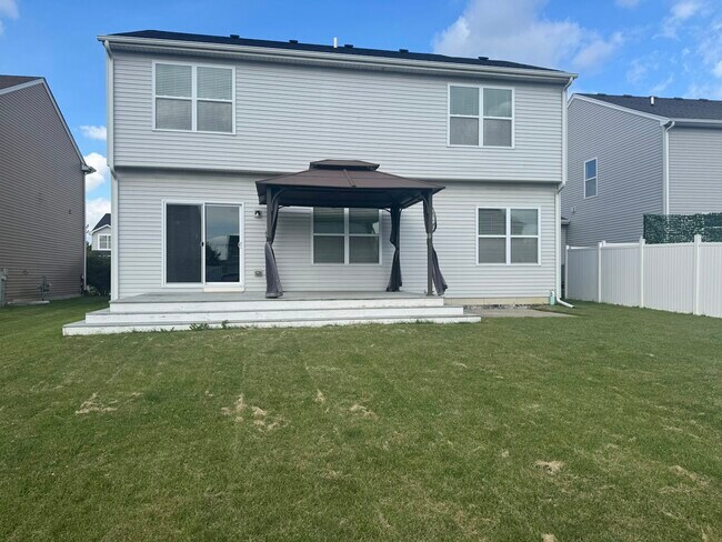 Building Photo - 13187 Roosevelt Pl