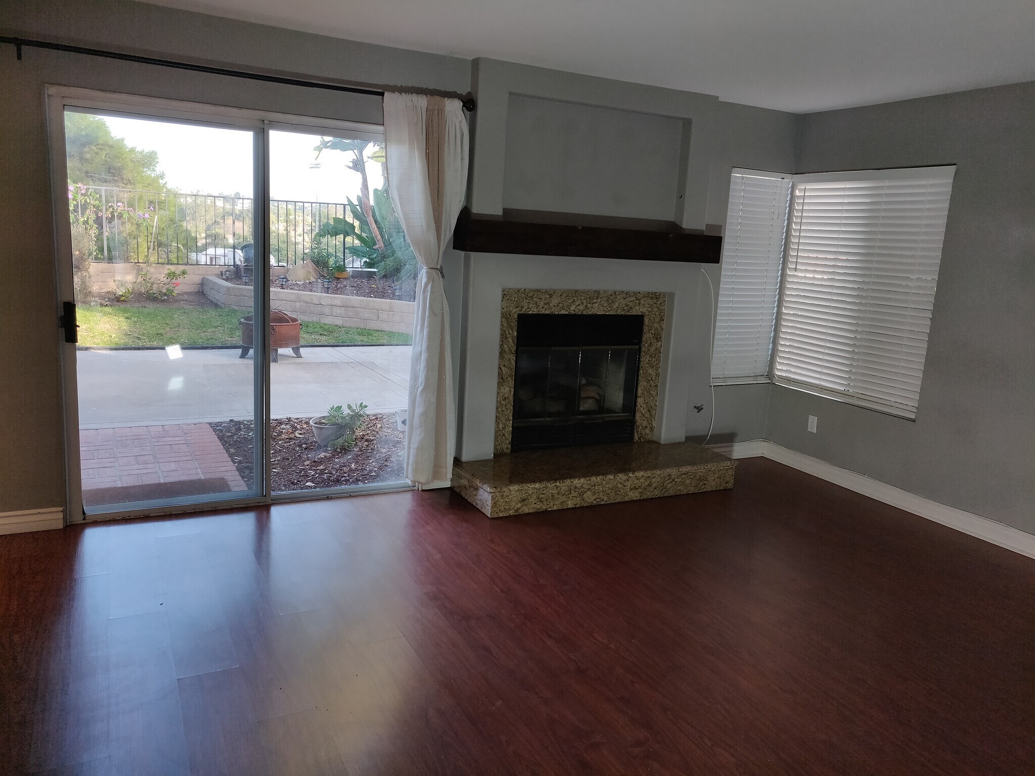 Building Photo - 1808 Crystal Ridge Way