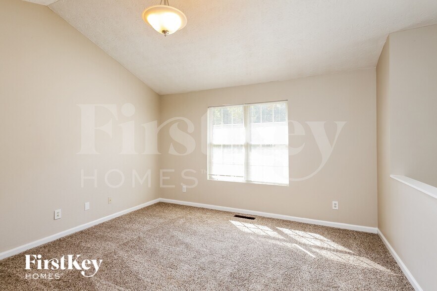 Building Photo - 5098 Bird Rd