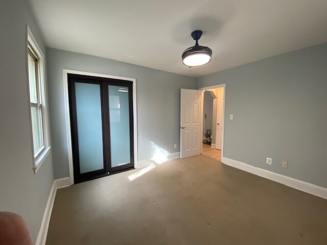 Building Photo - 1367 K St SE