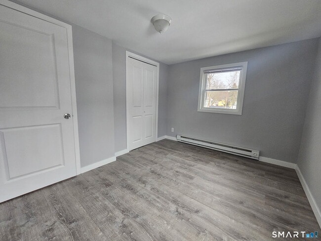 Building Photo - 35 Morris Rd