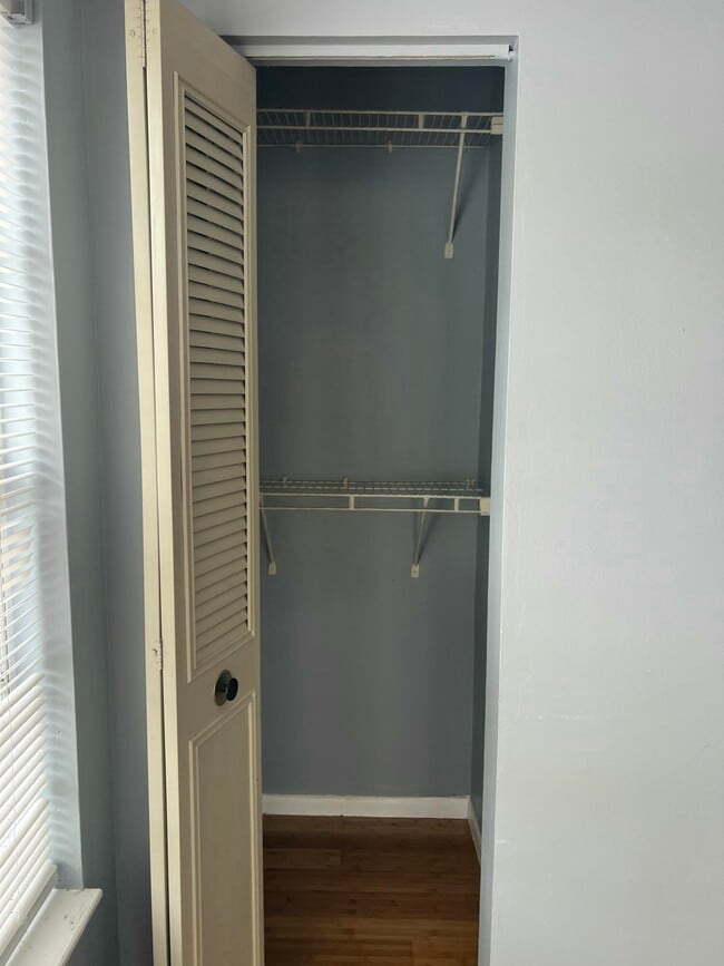 Building Photo - 5112 Society Pl W