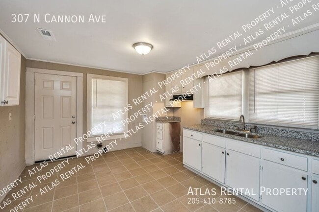 Building Photo - 307 N Cannon Ave