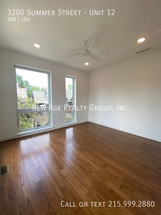 Building Photo - 3200 Summer St