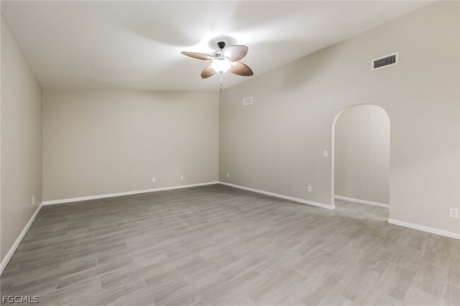 Building Photo - 9 Jefferson Ave