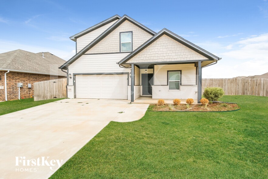 Building Photo - 11409 NW 100th Ct