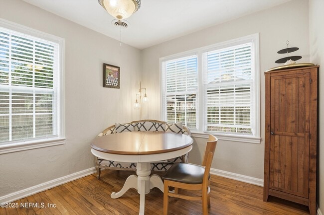 Building Photo - 1602 Felch Ave