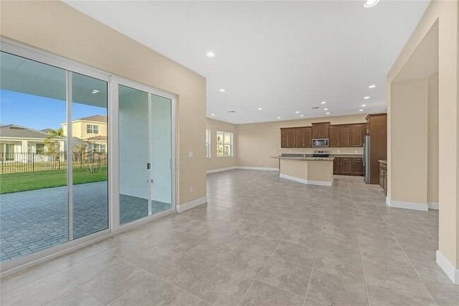 Building Photo - 14941 RedCove Pl