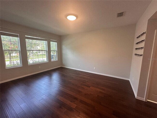 Building Photo - 5712 Cypress Hill Rd