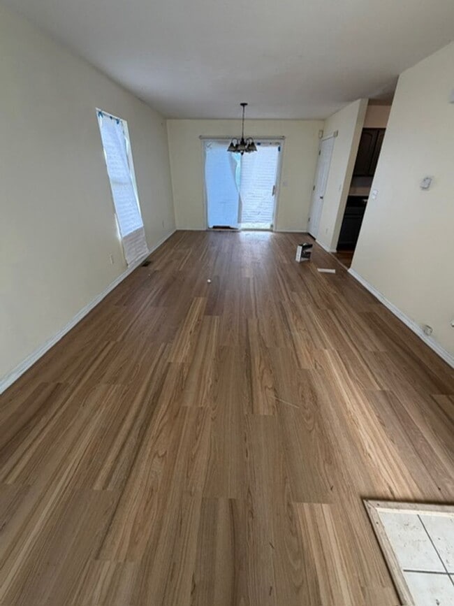 Building Photo - Three Bedroom, Two Bath One Car Garage *COMING SOON*