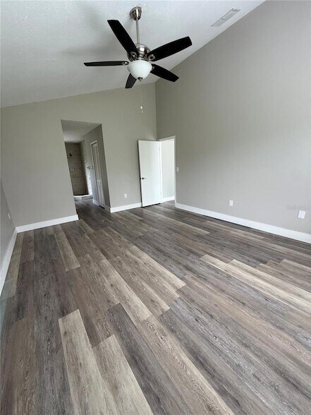 Building Photo - 115 Oxford Rd