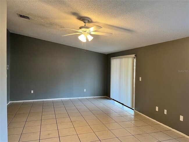 Building Photo - 1212 Piney Branch Cir