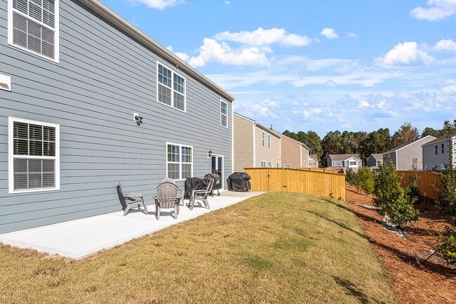 Building Photo - Spacious 5 BR for Rent in Wendall-Availabl...