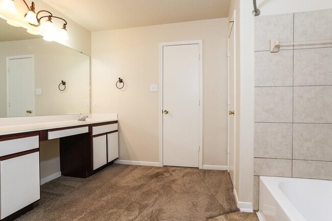 Building Photo - 16806 Accolade Way