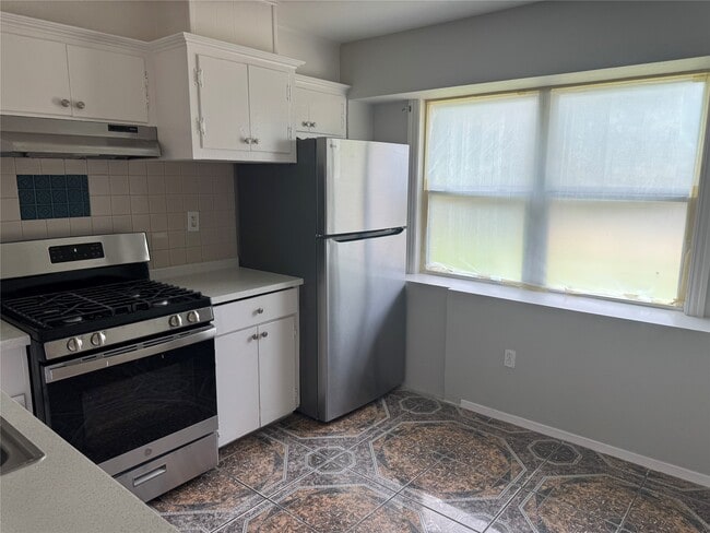 Building Photo - 14407 Alkay St