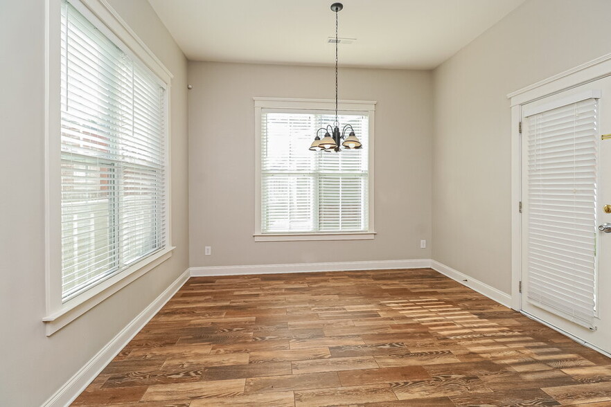 Building Photo - 9819 Grier Springs Ln