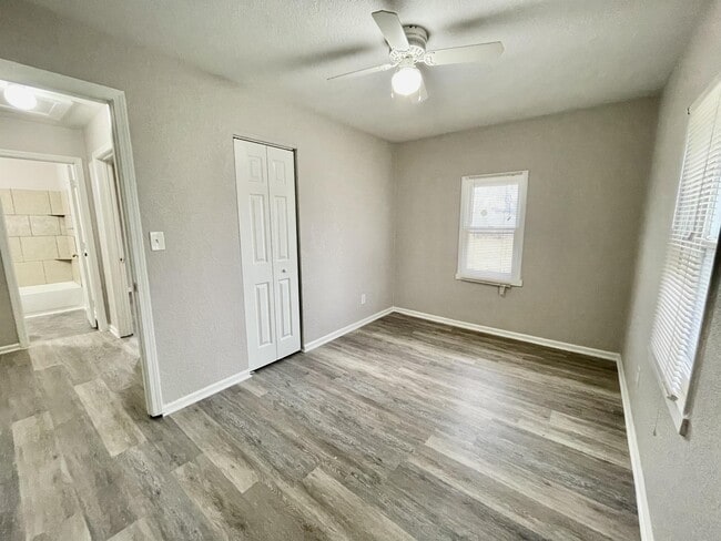 Building Photo - 7317 Agnes Ave