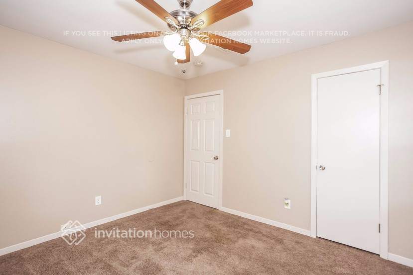 Building Photo - 10351 Carlow Ln
