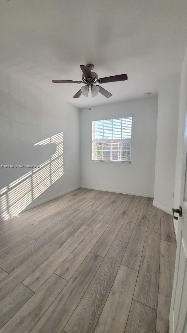 Building Photo - 265 Las Brisas Cir