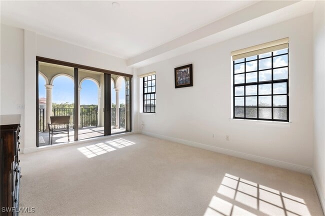 Building Photo - 8000 Via Sardinia St